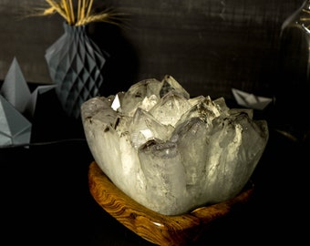 AAA White Amethyst Geode In Bespoke Table Lamp with X Large Amethyst Druzy, LED - 9.7 Kg - 21.4 lb