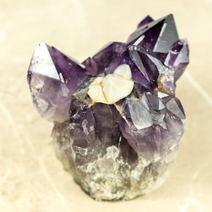 Rare Purple Amethyst Cluster with Grape Jelly Amethyst Druzy and Cristobalite Point - 2.0 Kg - 4.3 lb