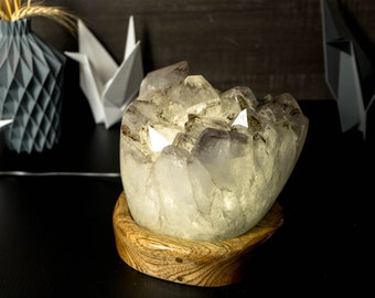 White Amethyst Geode Table Lamp with X Large Amethyst Cluster, Bespoke made, LED - 6.6 Kg - 14.6 lb