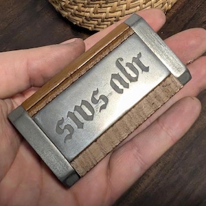 Caja de rapé de estilo inglés tradicional personalizable en latón/madera de Snus at Home (¡Disponible en latón y acero!)