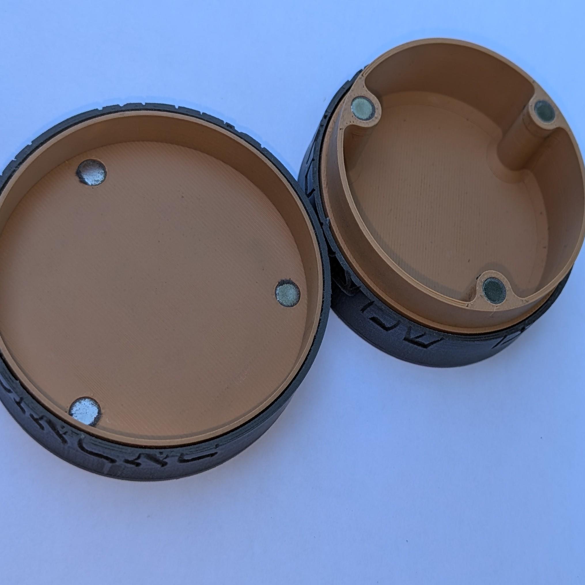 Customizable Steel/brass Magnetic Snuff, Snus, and Nicotine Pouch ...