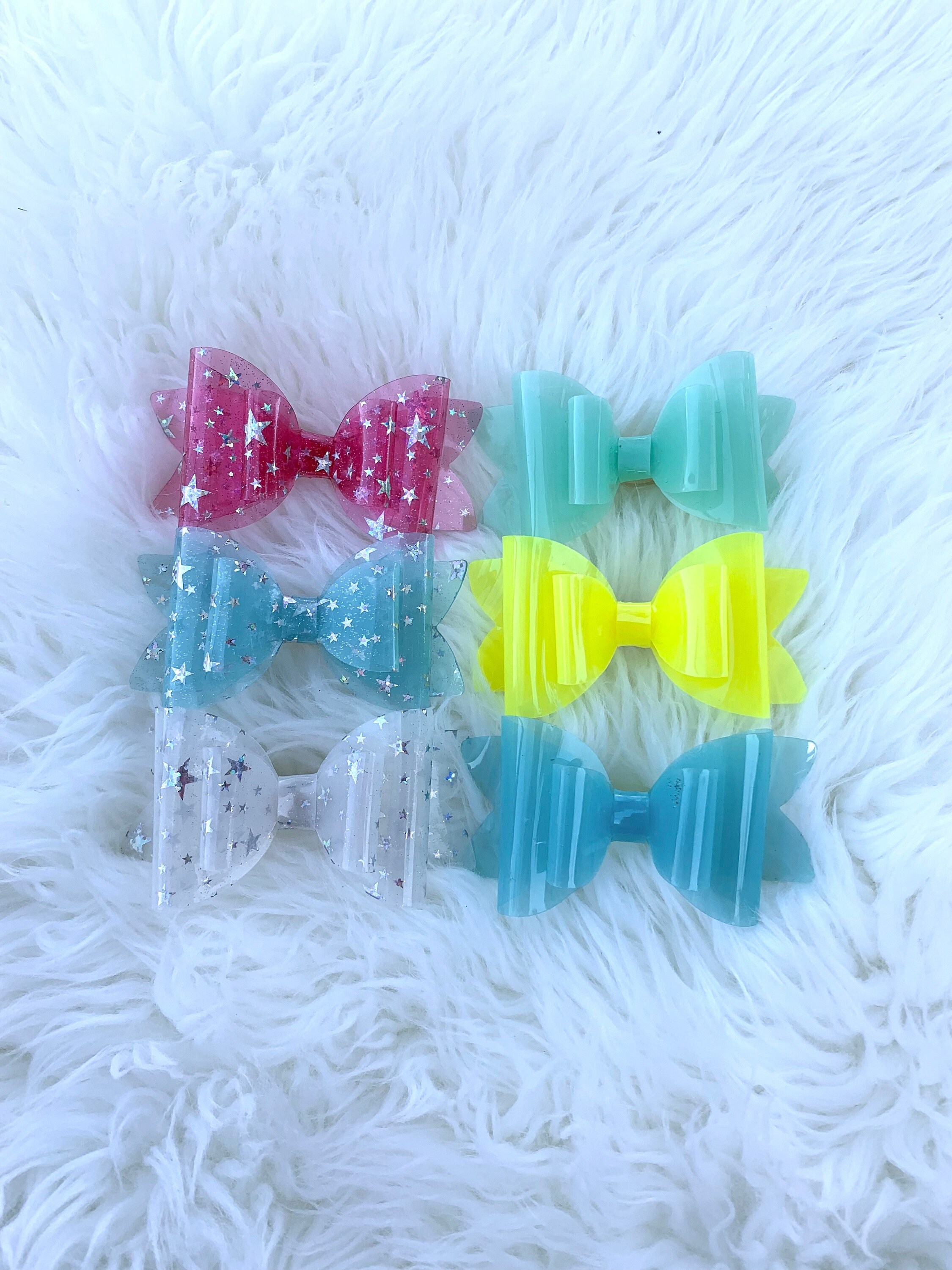 Can't stop, won't stop making bow straw toppers 🥰 Are you loving