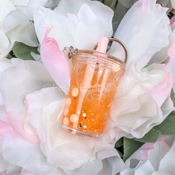 Orange Juice Mini Snow Globe Tumbler Keychain//Fruit Travel Mug Keychain//Glitter//Citrus//Gift for Coffee Lovers