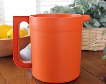Vintage 1970s Tupperware Juice Beverage Pitcher in Classic Orange - 48 oz. / 1.5 Quarts