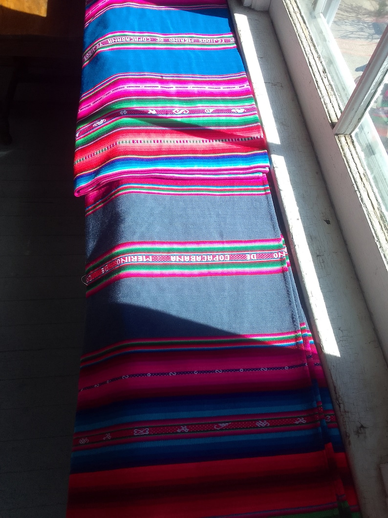 Bolivian Aguayo "Pacheco", thick woven textile intended for baby carrying, Indigenous art image 3