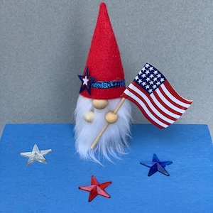 4th of July Wine Cork Gnome Magnet, Patriotic Miniature Gnome, Mini Standing Gnome