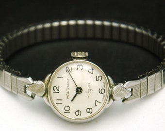 1960s WALTHAM Ladies Windup Stretch Bracelet WATCH 19mm Wristwatch Retro Mechanical 17 Jewel Vintage Pinup Jewelry Serviced