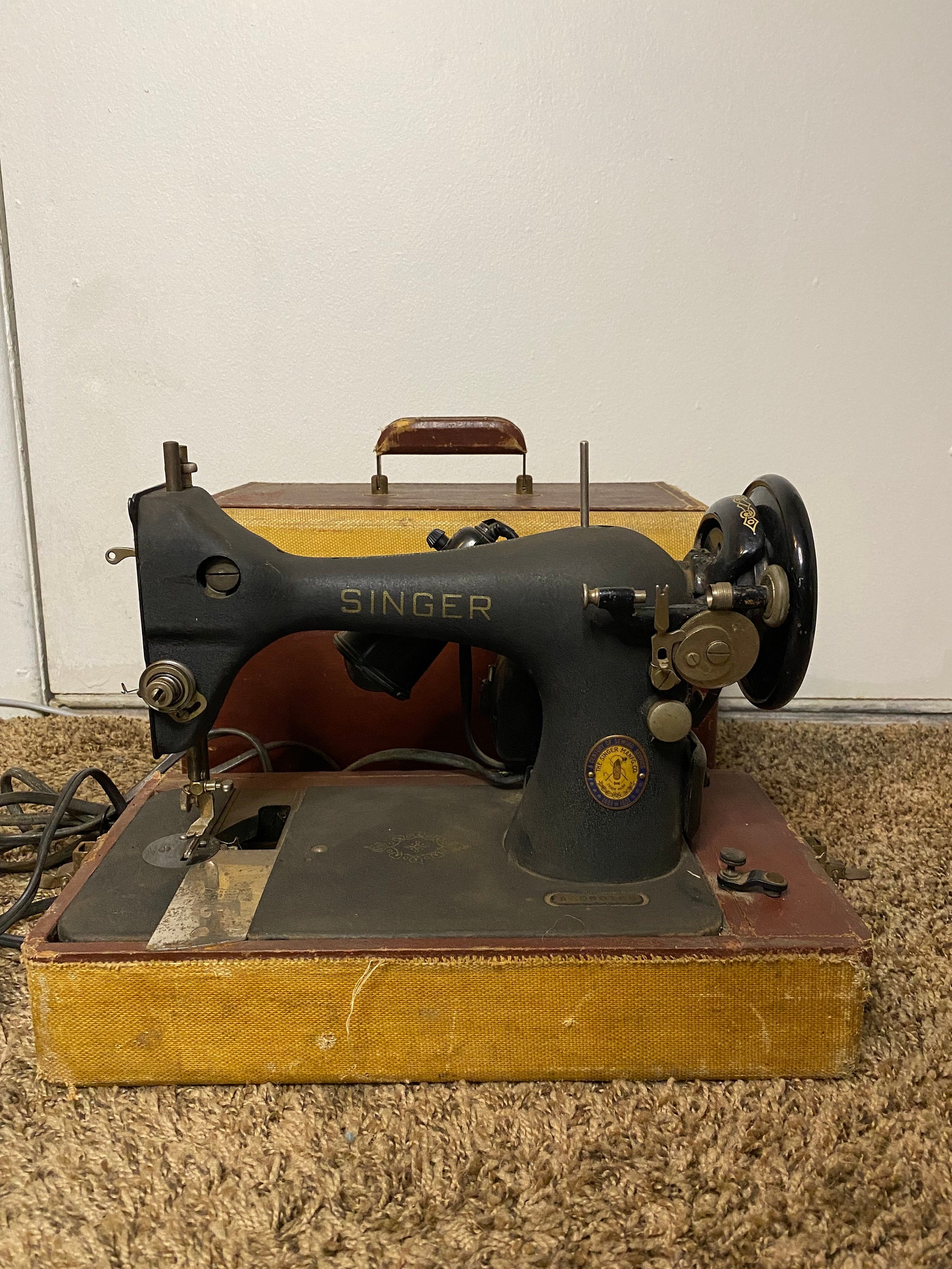 Vintage Singer Sewing Machine Model 128 With Case Etsy