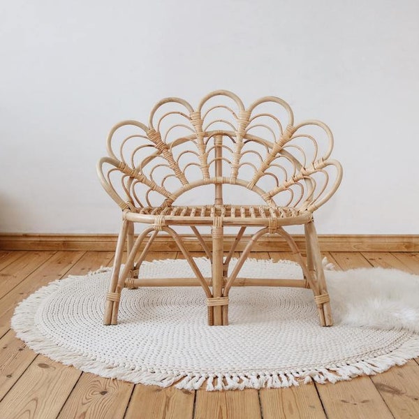 Banc en rotin paon / Chaise Boho / Mobilier bébé en rotin / Banc bébé