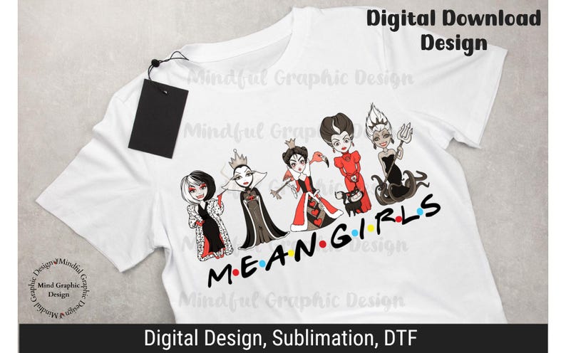 Puede incluir: Una camiseta blanca con un dise&ntilde;o gr&aacute;fico de cinco villanas de Disney, incluyendo Mal&eacute;fica, Cruella de Vil y la Reina Malvada. El texto "MEAN GIRLS" est&aacute; escrito debajo de las villanas en una fuente estilizada.
