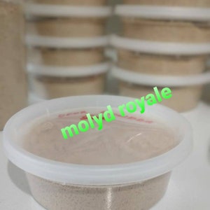 Tasty Ofor seed powder. Very clean and neat powder