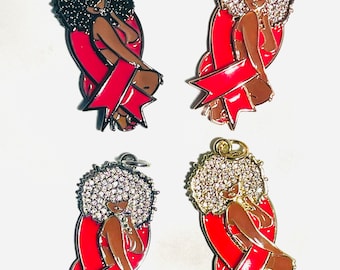 Dije de concienciación sobre el cáncer de mama, dije de lazo rosa, dije de lucha, dije rosa y negro, dije pavé, dije de circonita cúbica, dije de diamantes de imitación, dije de melanina, dije de esperanza.
