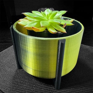 3D Printed Indoor Planter with Stand: Yellow Gradient, Modern Decor