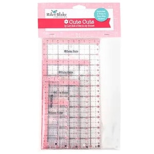 Lori Holt Cute Cuts Ruler Set - Pink - Set of 5 non-slip, cutting and marking rulers for quilting and sewing by Lori Holt of Bee InMy Bonnet forRiley Blake Designs.