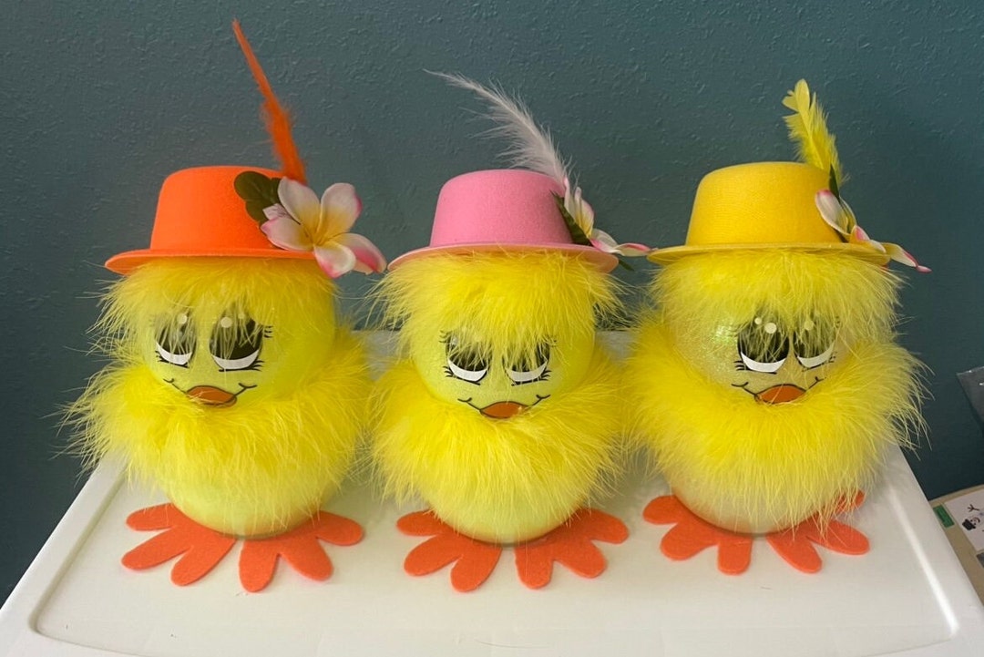 Light up Easter Chickeaster Chickholiday Decoreaster Etsy
