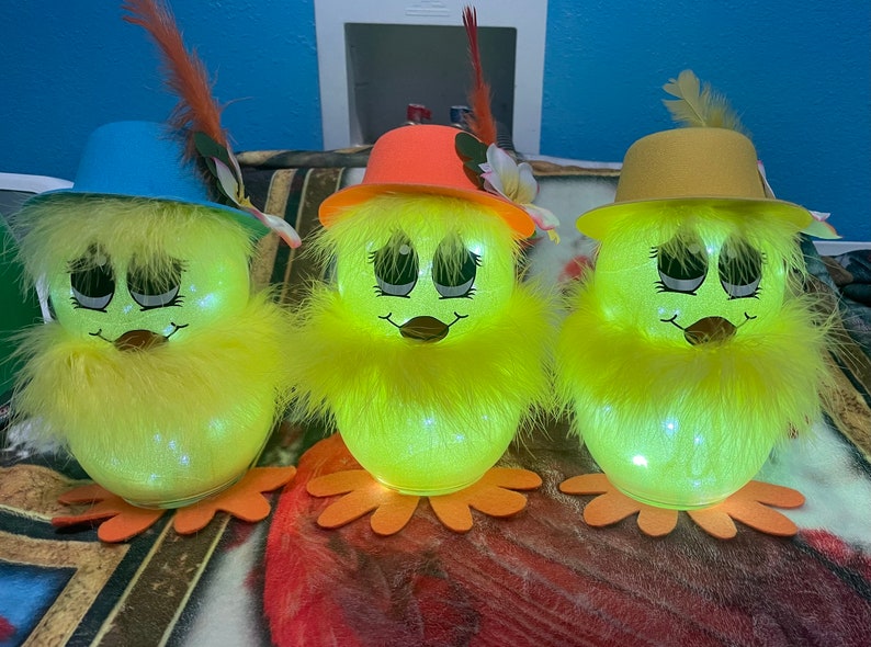 Light up Easter Chickeaster Chickholiday Decoreaster Etsy