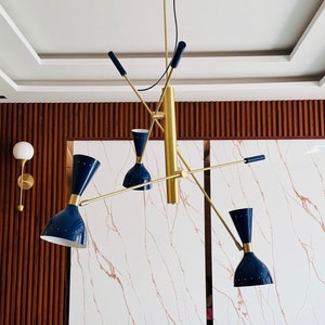 Lampadario Sputnik in ottone / Lampadario moderno di metà secolo
