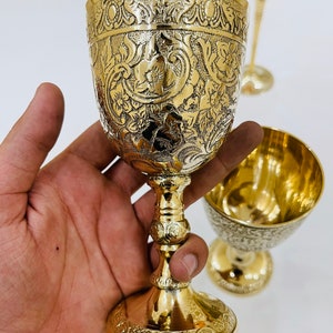Design Toscano Royal Chalice Goblets – Set Of 2, Embossed Solid Brass, 6.5 Inch Tall, 8 Oz Capacity For Medieval & Renaissance Themes
