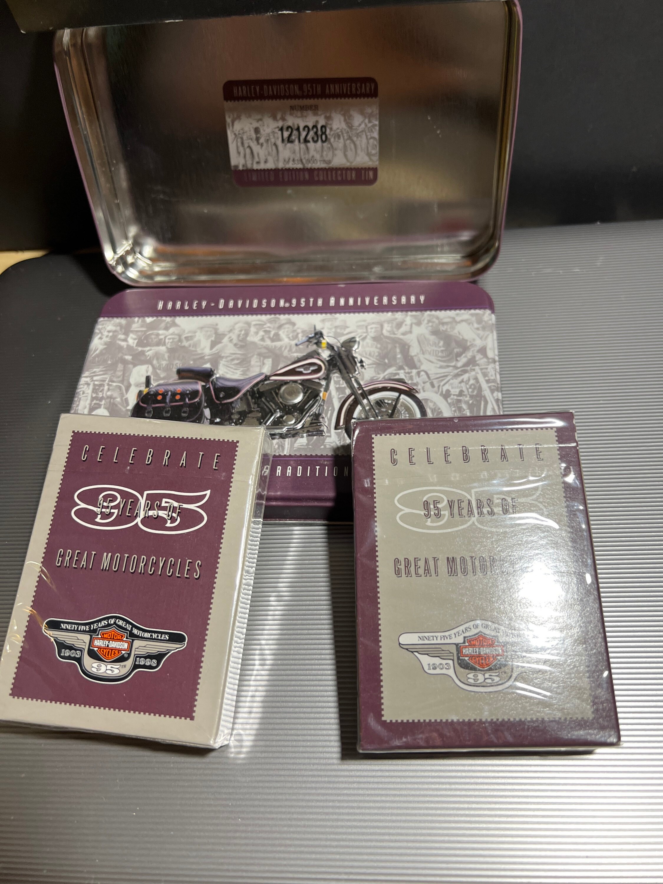 激レア！HARLEYエンブレムトレイ 2006年製 新品 激レア！HARLEYエンブレムトレイ 2006年製 新品（Family