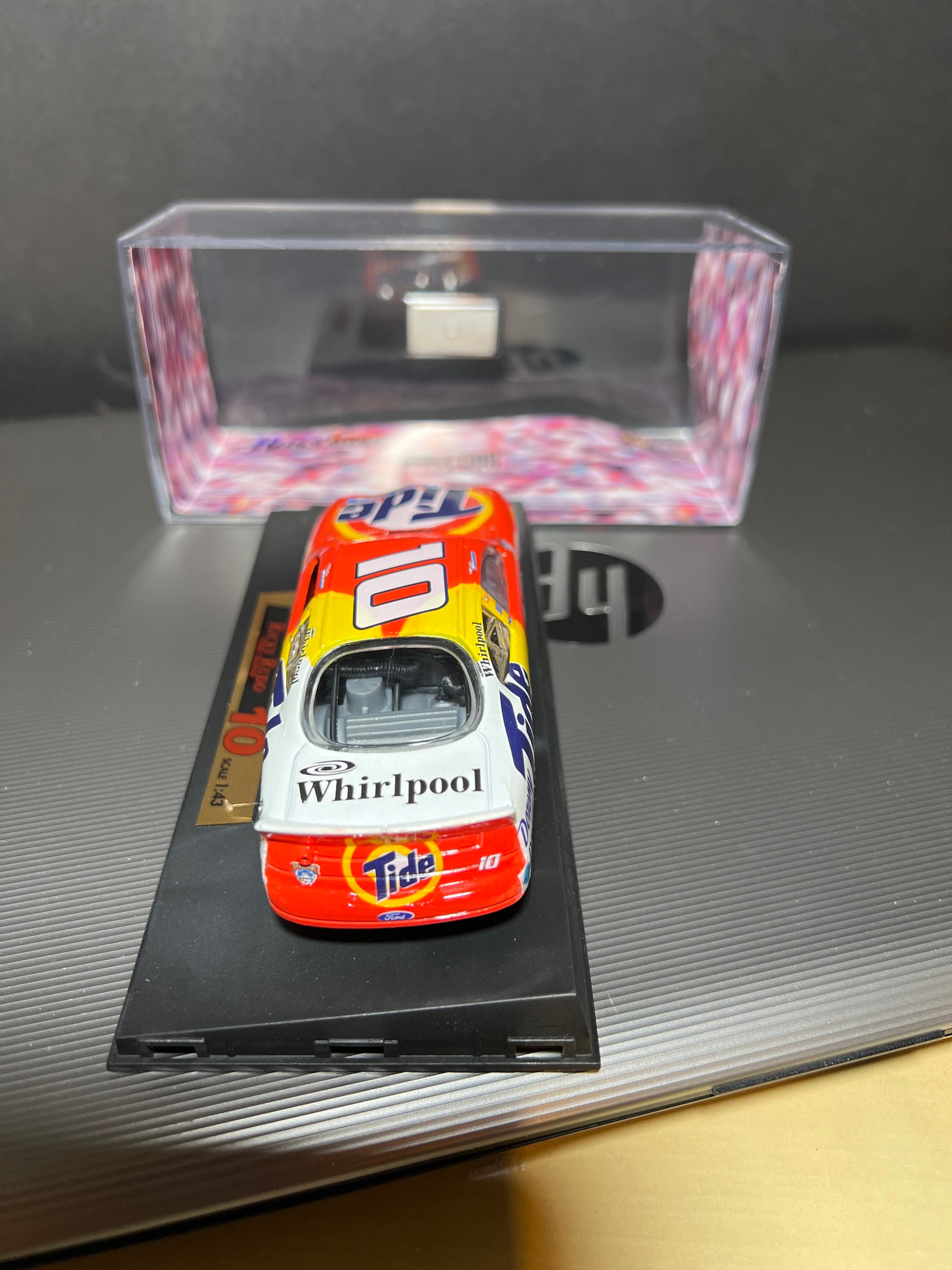 限定1of2,500 NASCAR 1/24 Action ♯10 Tide 【公式通販】