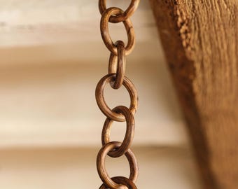 Chaîne à pendentif en rotin