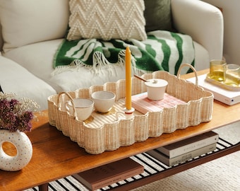 Big Rattan Wavy Tray (Natural)