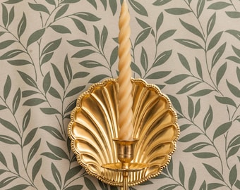 Shell Brass Wall Sconce Single (Lacquered Brass)
