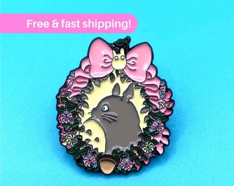 Pin esmaltado de Totoro – Insignia del espíritu del bosque de Studio Ghibli