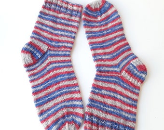 Calcetines de lana coloridos tejidos a mano, calcetines de invierno cálidos y acogedores, lindos calcetines multicolores hechos a mano, calcetines finos y suaves de lana para botas, calentadores de piernas unisex