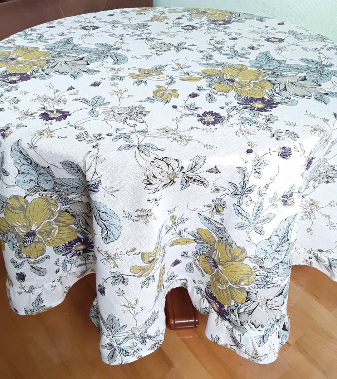 Circle Ruffle Tablecloth Round Linen Tablecloth, Floral Circle Table Cloth, Ruffle Trim. - Etsy
