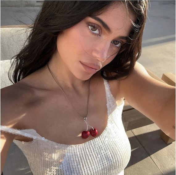 Dupe High Quality Kylie Jenner Necklacekylie Cherry 