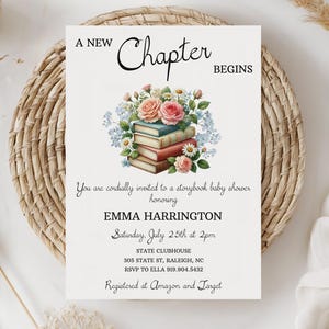 Ein neues Kapitel-Babyparty-Einladung Blumen Storybook-Babyparty-Einladung Ihr nächstes Kapitel beginnt Gleichstellungs-Thema bearbeitbare Vorlage 0119