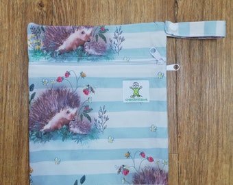 Hedgehog Print Cloth Nappy Wet Bag Double Pocket Greenbabiesuk