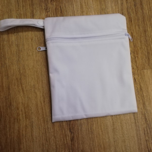 White Cloth Nappy Wet Bag Double Pocket Greenbabiesuk