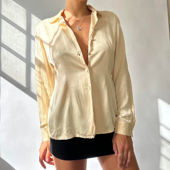 Vintage silk off white long sleeve button up blou… - image 7