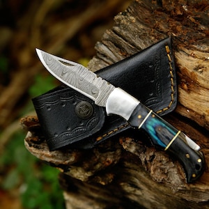 Handmade Damascus Folding Knife: Wenge Wood Handle, Leather Sheath