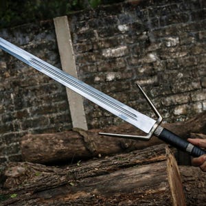 Handmade Carbon Steel Witcher Sword: Geralt of Rivia, Feline, Griffin