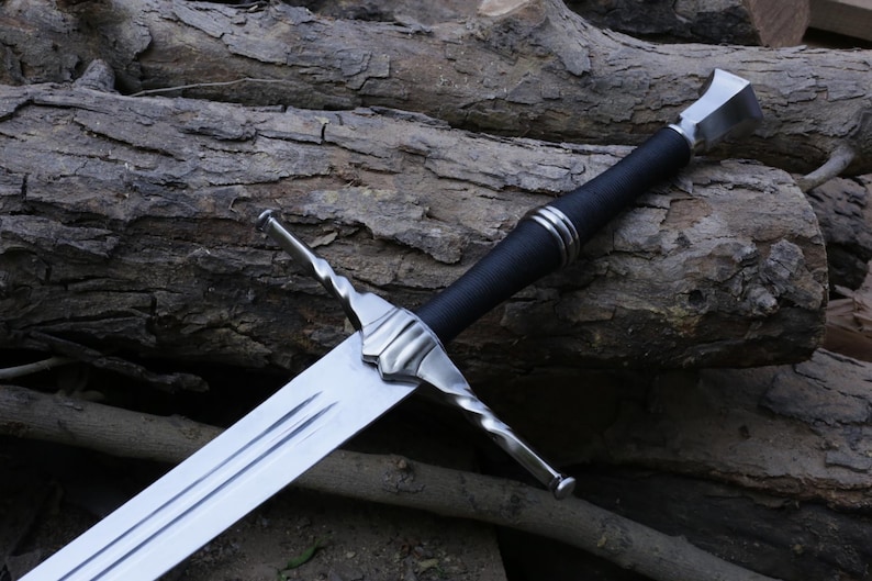 4 par Witcher-svärd av Geralt av Rivia handgjorda svärdreplika rostfritt stålblad personlig födelsedagspresent till pojkvän present till jul bild 6