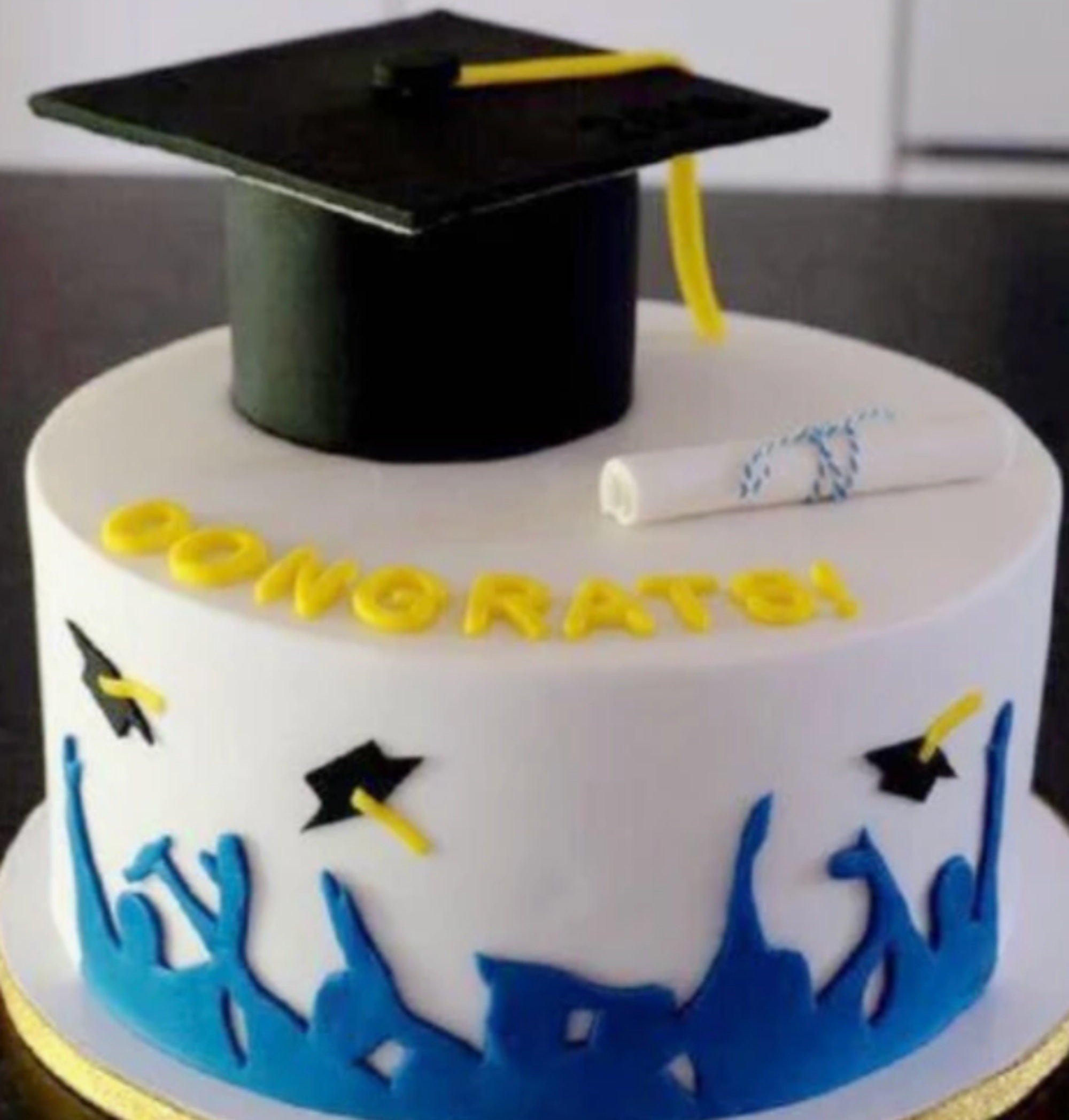 Push Pop Graduation Cake Ideas