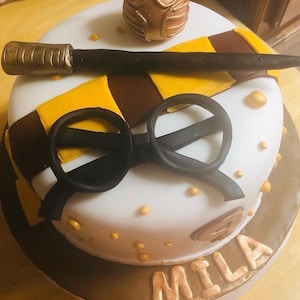 Fondant covered Harry birthday cake