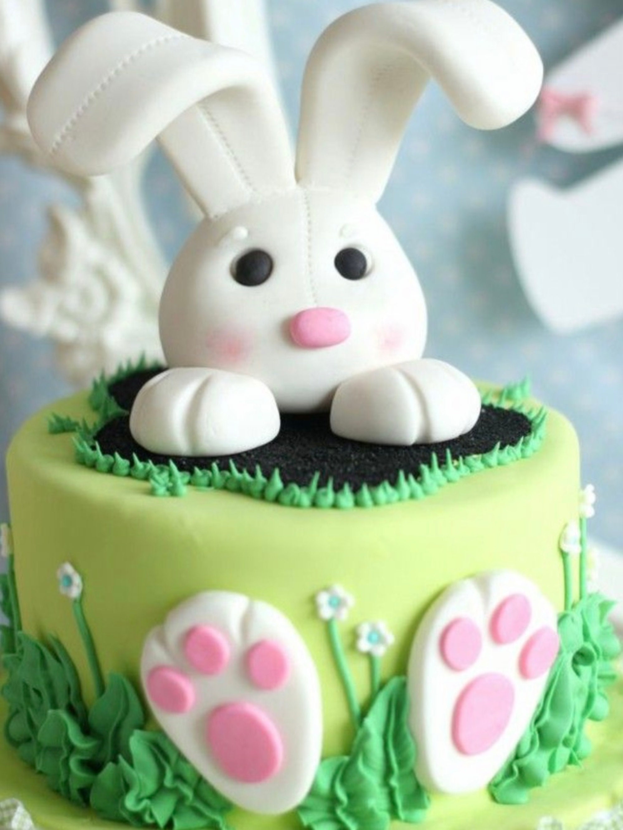 Easter Bunny Fondant Cake