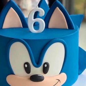 Blue hedgehog fondant birthday cake