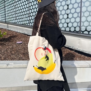Cute Tote Bag | Stylish and Reusable Everyday Bag for Shopping