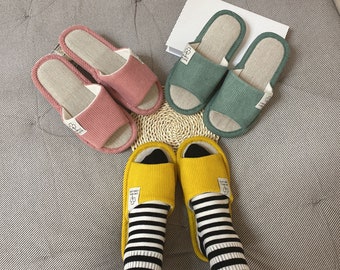 Vrouwen linnen slippers, handgemaakte linnen slippers, home linnen slippers, zomer slippers, indoor slippers, unisex comfortabele slippers, smiley linnen slippers