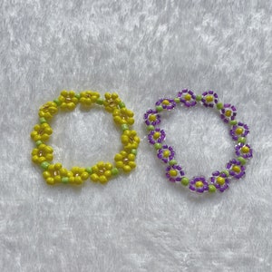 beaded flower bracelet