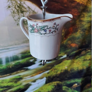 Ant Moat, Ant Trap, Ant Prevention, Oriole Jelly, Fruit Feeder, Hummingbird feeder, Water Moat, Plant Hanger, Seed Feeder, Gift for Mom\Dad