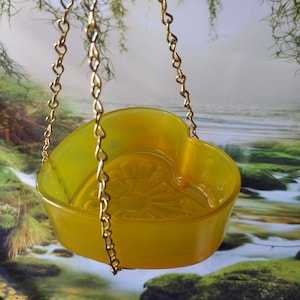 Hanging Bird Feeder, Yellow, Vintage Glass Bowl, Macramé Hoop, Bird Lover Gift, Gift for Mom, Gift for Dad, Housewarming Gift