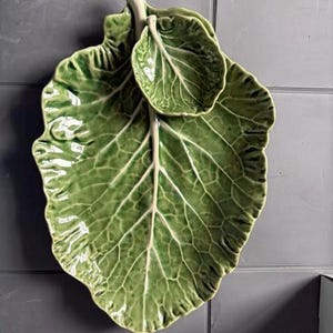Bordallo Pinheiro Natural Cabbage Leaf with Small Bowl/Platter