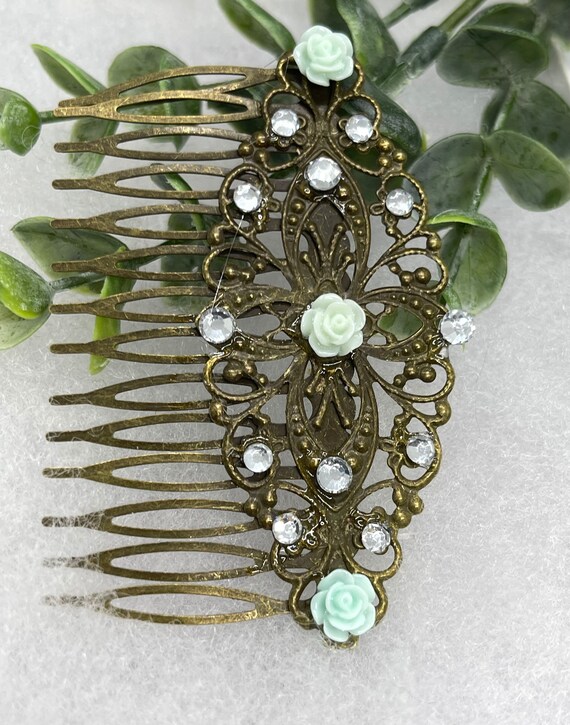My old vintage wedding comb hair piece mint condition Amazon.com : 8 Pack Vintage Hair Side Combs for Women  main image 3