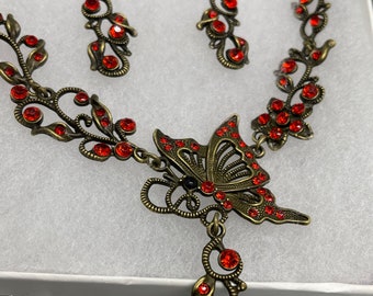 Red Rhinestone Butterfly Jewelry Set: Crystal Necklace & Earrings